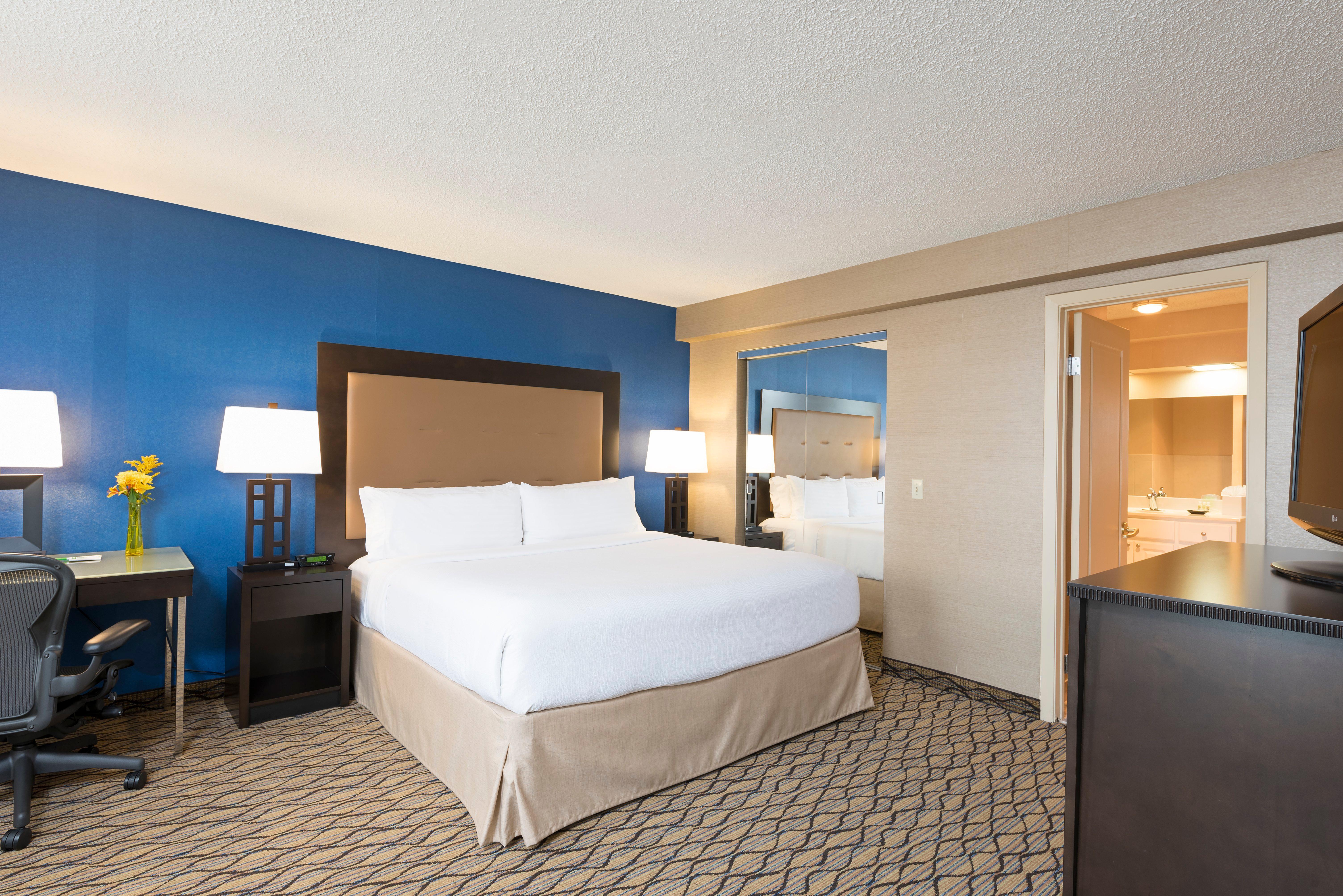 Holiday Inn Chicago - Elk Grove, An Ihg Hotel Elk Grove Village Exterior photo