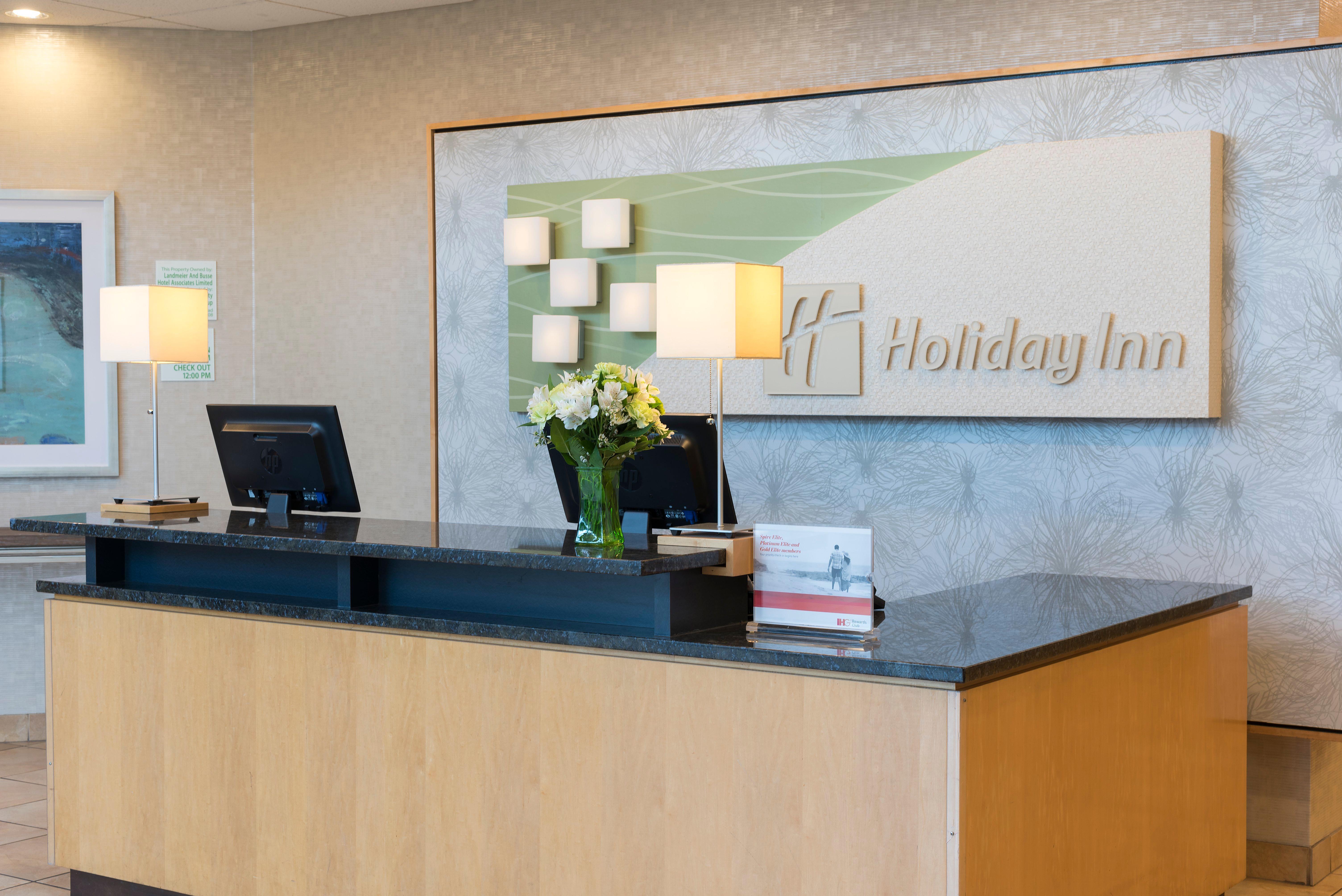 Holiday Inn Chicago - Elk Grove, An Ihg Hotel Elk Grove Village Exterior photo